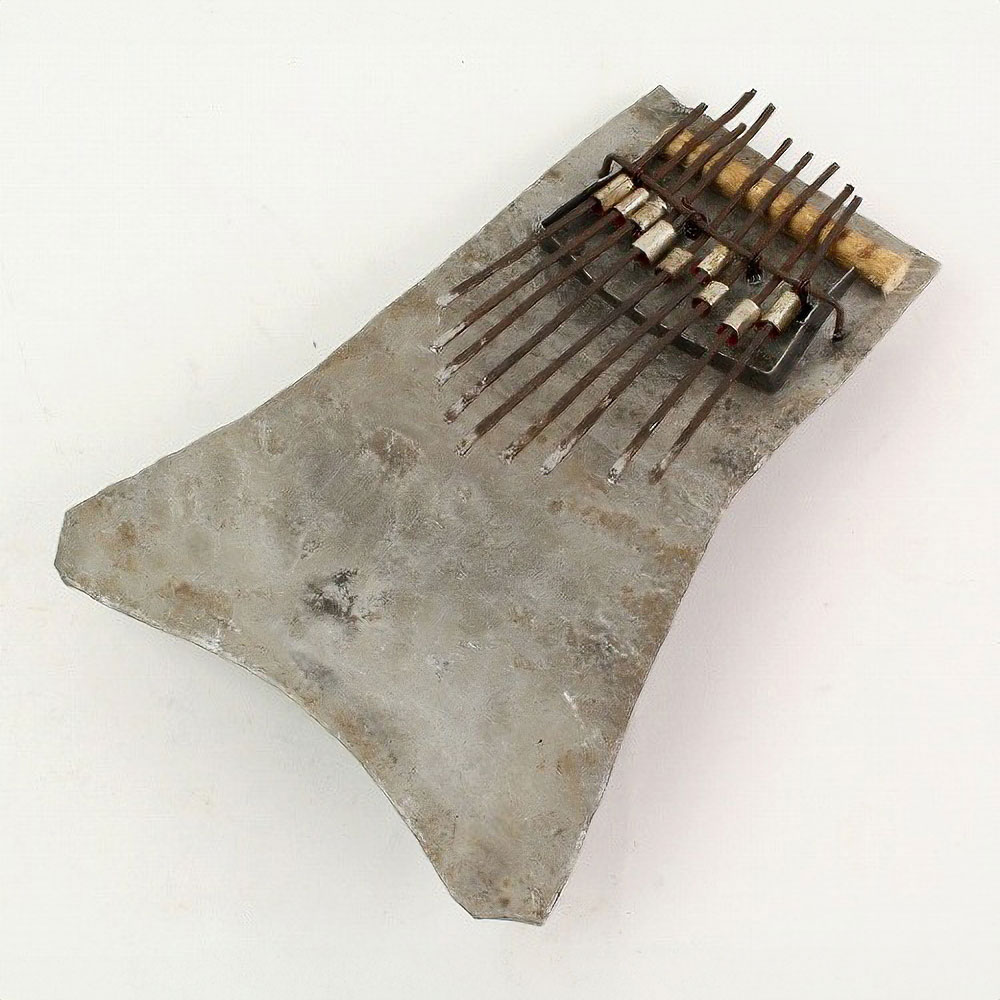 リサイクル金属カリンバ M