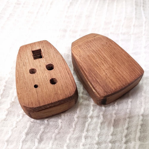 サンダルウッドオカリナ