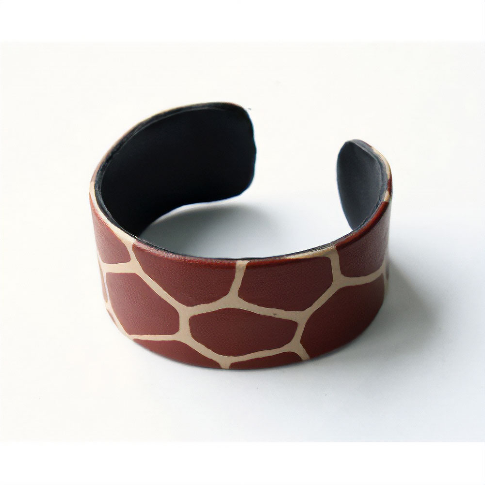 【SALE】動物柄革ブレス キリン @1400→1120円