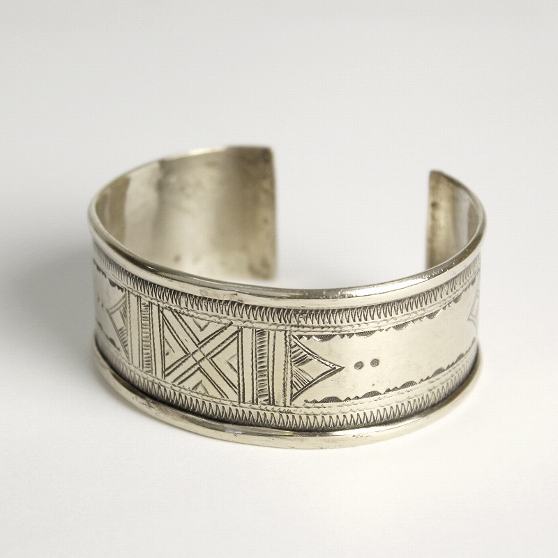 トゥアレグニッケルブレスレット H3cm