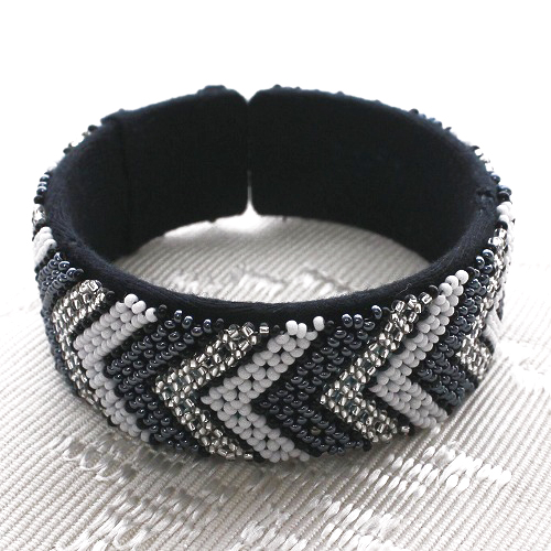 デベレビーズバングル硬 2.5cm 