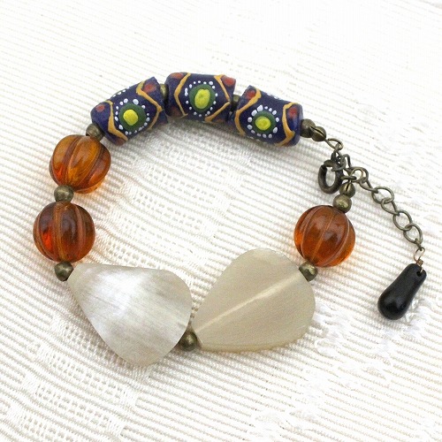 再生ビーズブレスレット ネイビー花