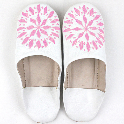 バブーシュ刺繍 S2白x602薄ピンク