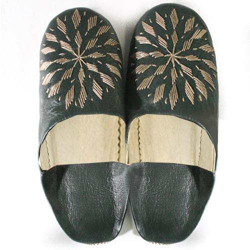 バブーシュ刺繍 F11ダークグリーンx104ベージュ