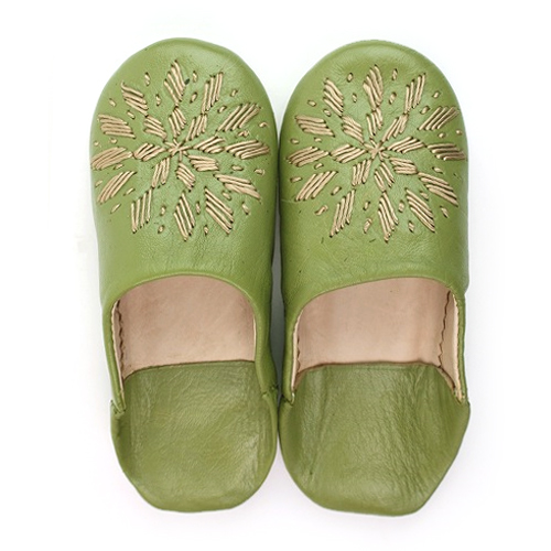 バブーシュ刺繍　子供用　F3グリーンティーxベージュ