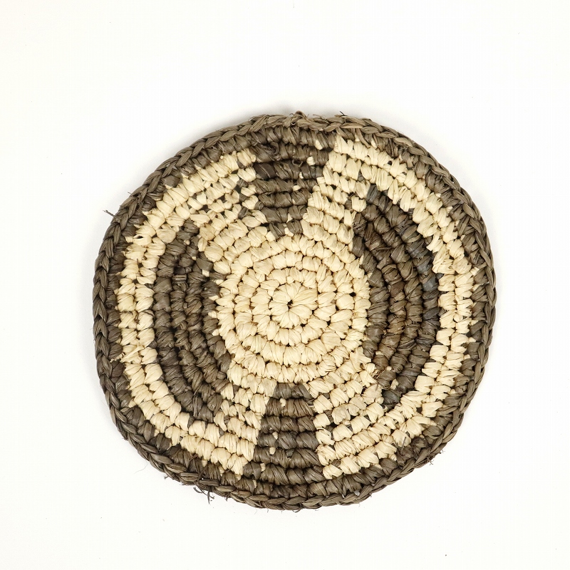 ラフィアかぎ編みコースター09