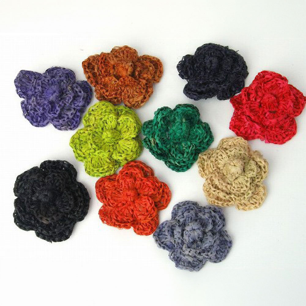 【SALE】花モチーフ花びら三段6cm @400→320円