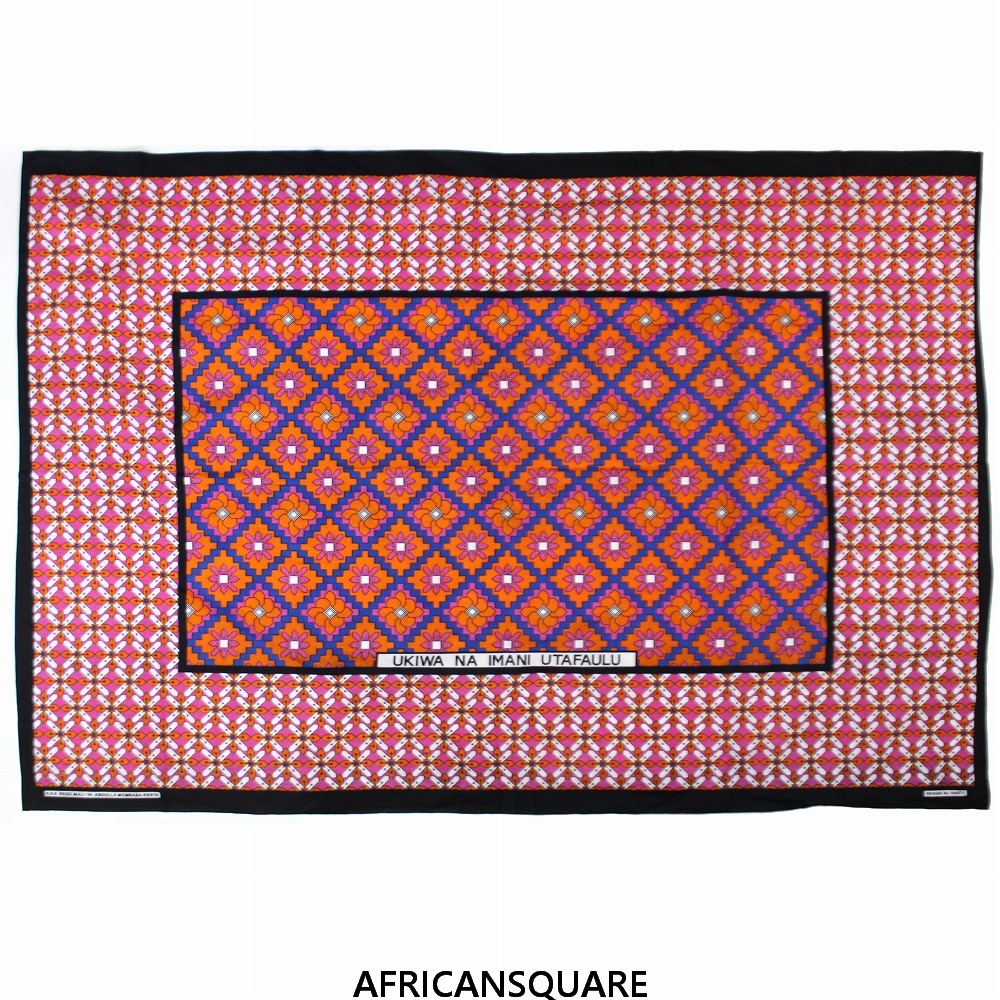 カンガ ケニア フチ縫い UKIWA NA IMANI UTAFAULU 赤