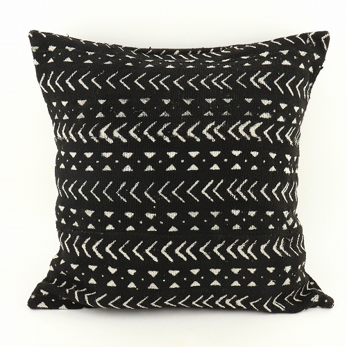 泥染めクッションカバー45x45 細<<<ドット黒