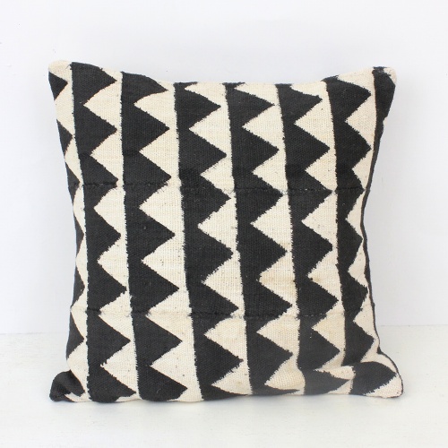 泥染めクッションカバー35X35ギザギザ