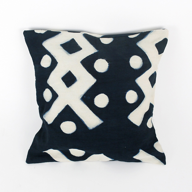 藍染めクッションカバー35x35 らせん