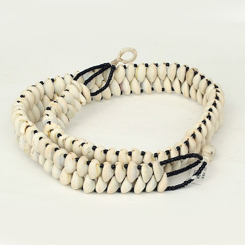 子安貝ベルト ナチュラル