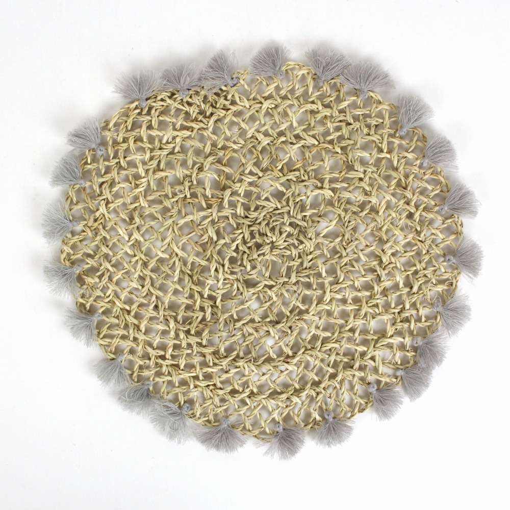 タザまんまる透かし編み ランチョンマット タッセル付き グレー 24SS一点物 @4500→3600