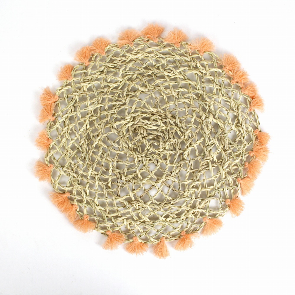 タザまんまる透かし編み ランチョンマット タッセル付き サーモンピンク 24SS一点物 @4500→3600