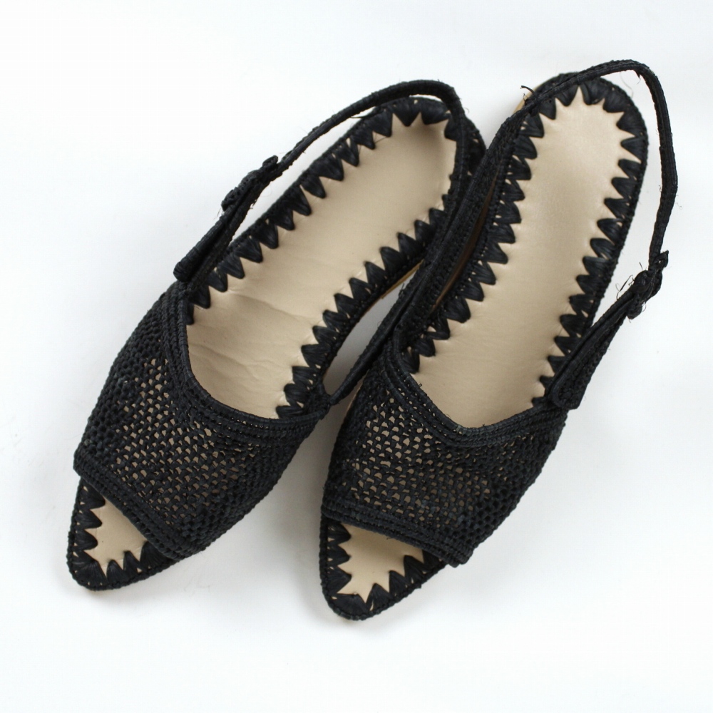 【SALE】ラフィアサンダル かかとあり 黒 24SS一点物 @22500→18000