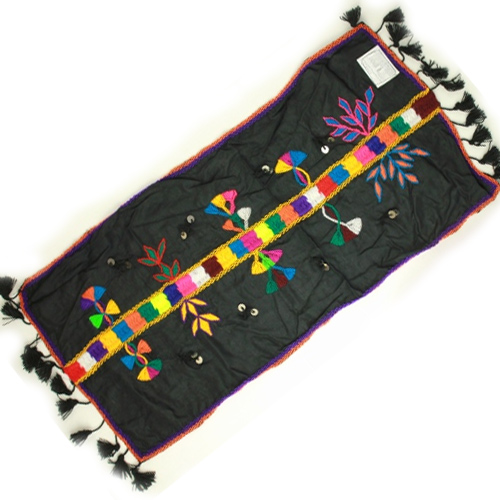 ベルベル刺繍布 小黒 柄アソート