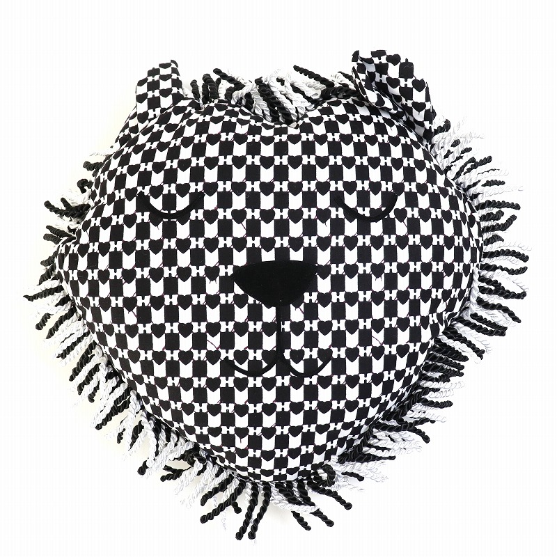 セネガル ライオンクッション 大 白黒系 一点物