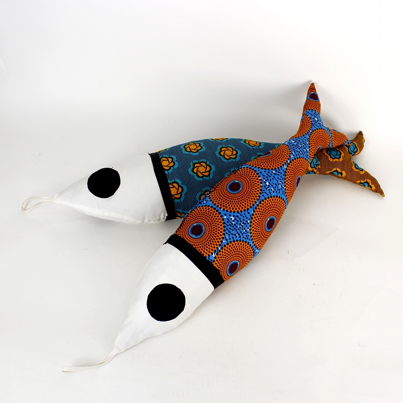 セネガル 魚クッション