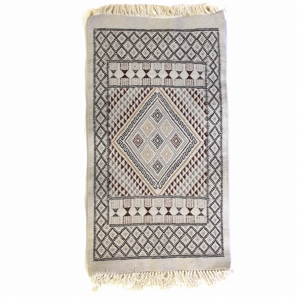 チュニジアマルグム 中 04