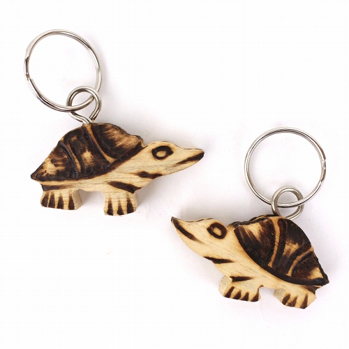 木製動物キーホルダー カメ