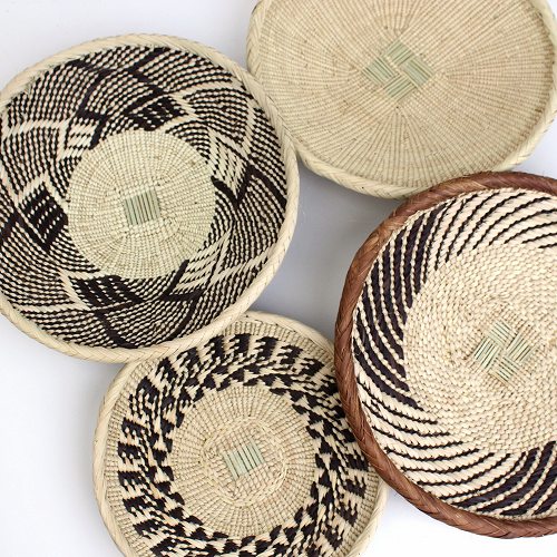 トンガサングエバスケット 径20CM