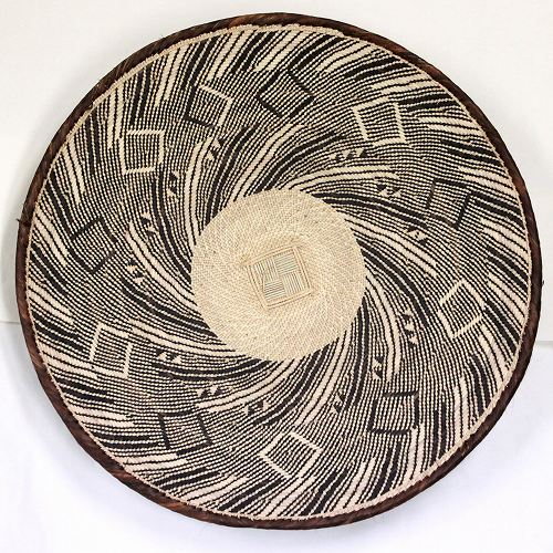 トンガサングエバスケット 径65-75CM 　アソート