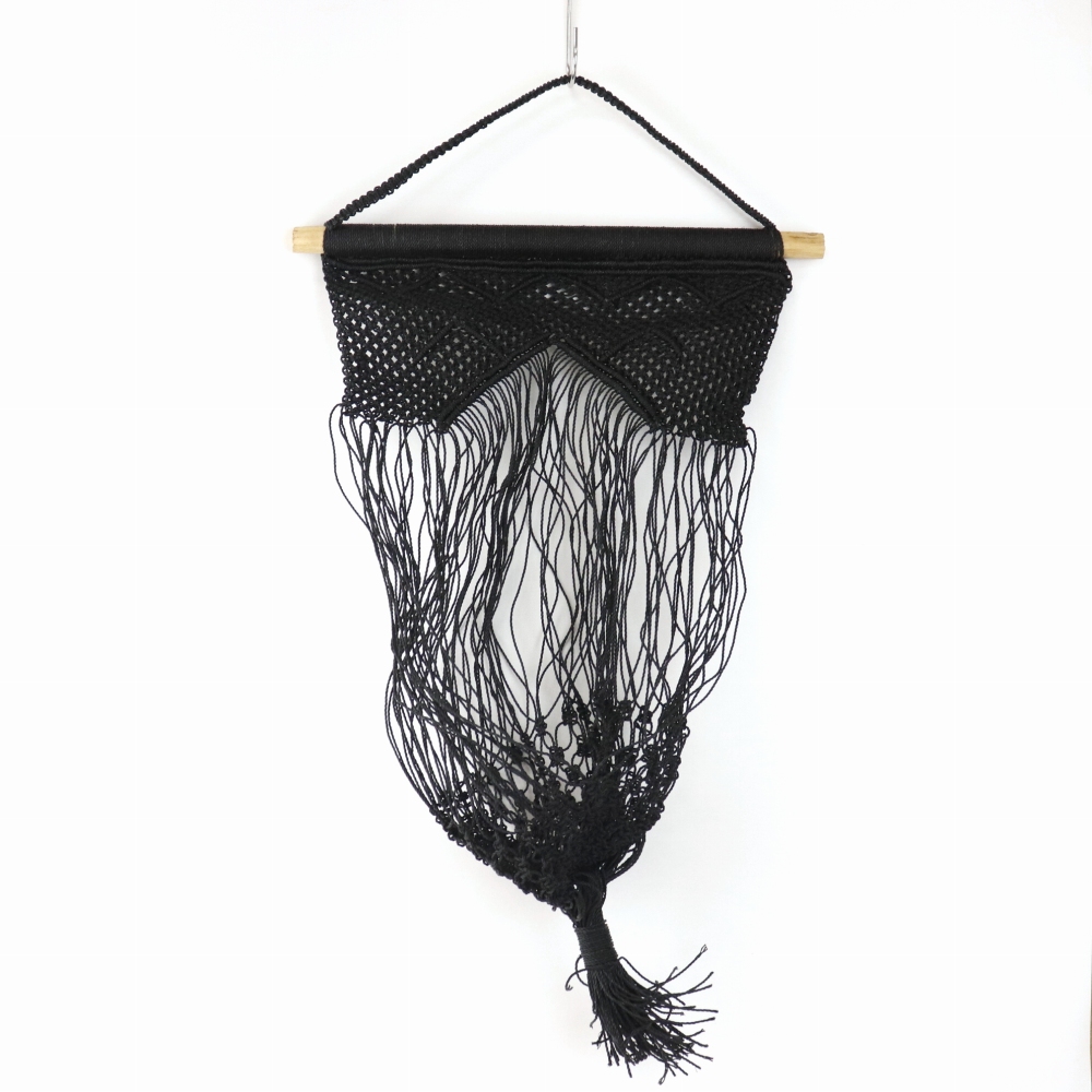 ナイロンマクラメ編み 猫ベッド 黒 23SS一点物 @8500→6800円