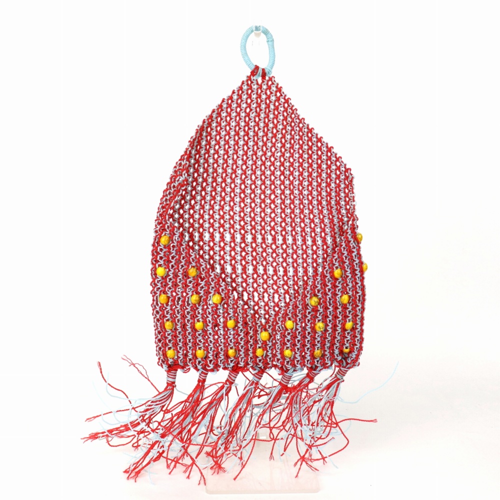 ナイロンマクラメ編み カードホルダー ビーズ装飾 サックス赤 23SS一点物 @8500→6800円