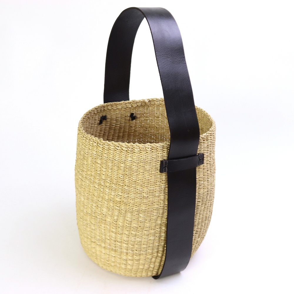 ニャリガバスケット 丸底 黒平革ぐるりハンドル 大 ナチュラル