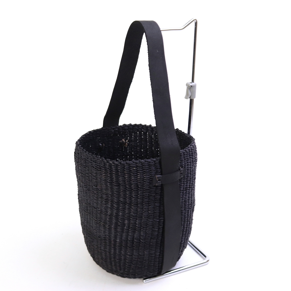 ニャリガバスケット 丸底 黒平革ぐるりハンドル 小 黒