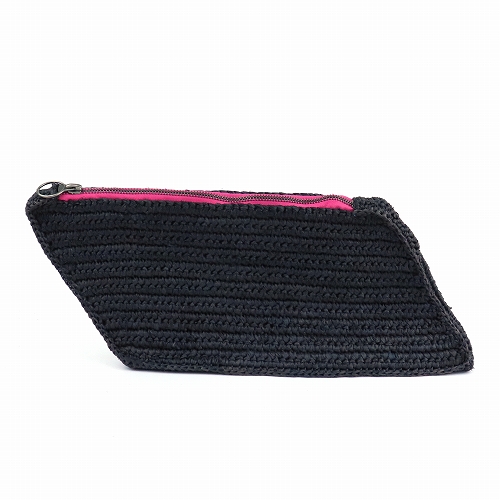 ラフィア Sesika クラッチ〈平行四辺形〉黒