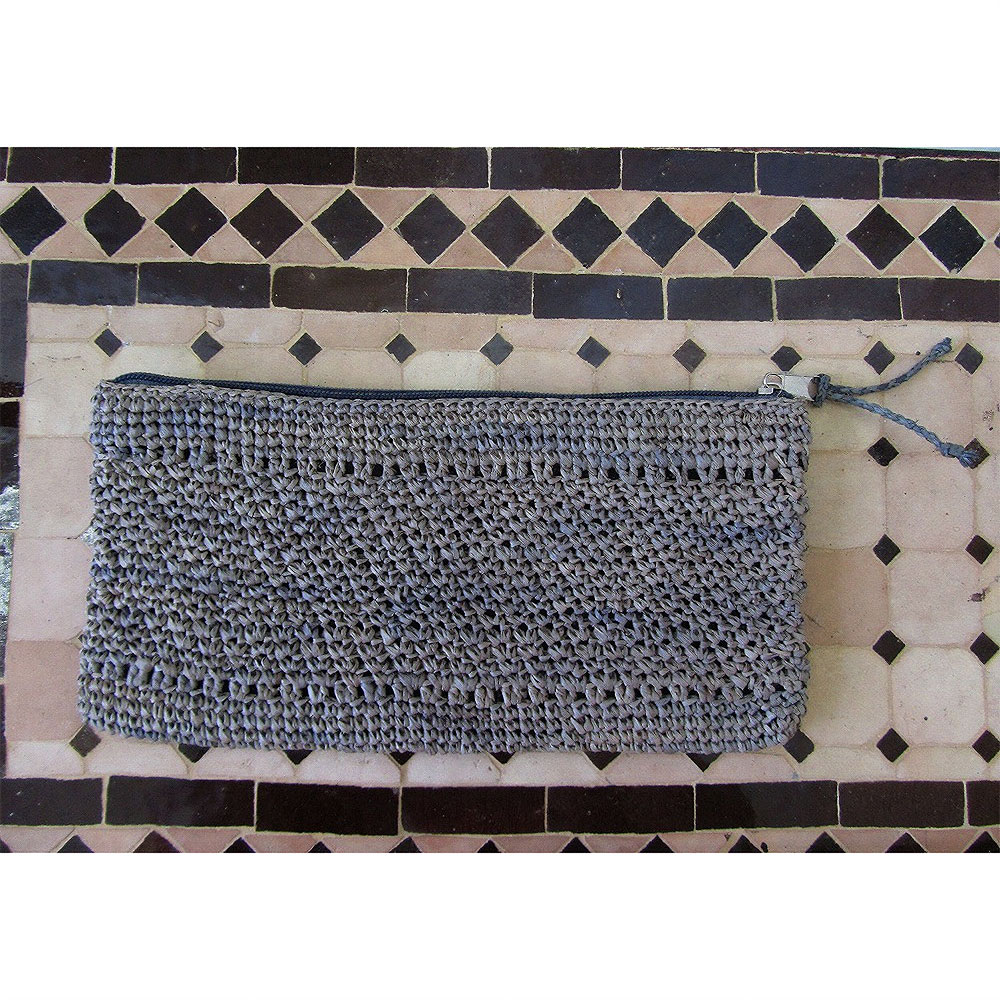 ラフィアかぎ編みポーチ グレー SS一点物 @4200→3360円