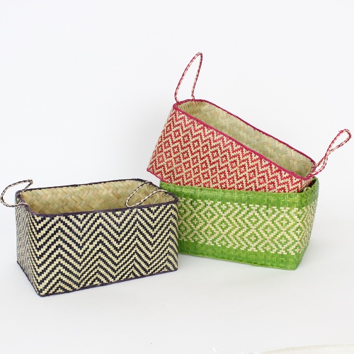 水草かご小物入れ 手つき