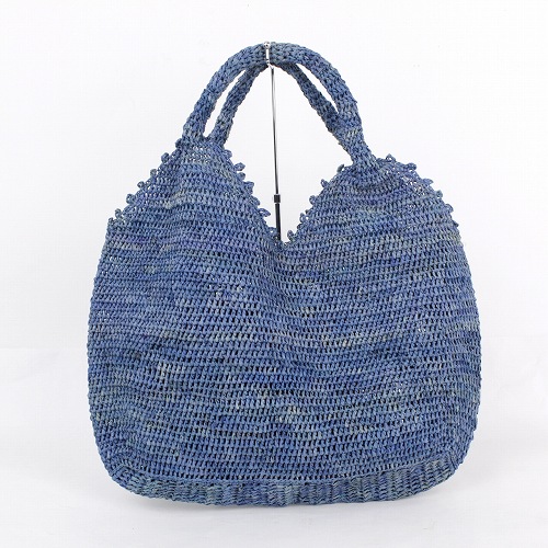 ラフィア細編バッグ四角デコ 青