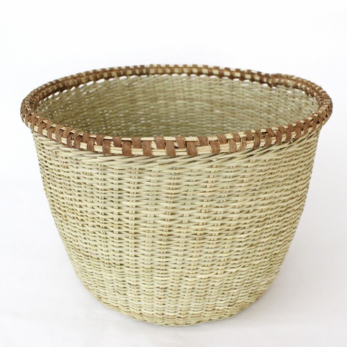 アチョリかご 中