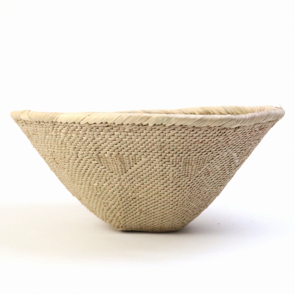 トンガビンガ Vシェイプかご 30-39.9CM 2510 一点物