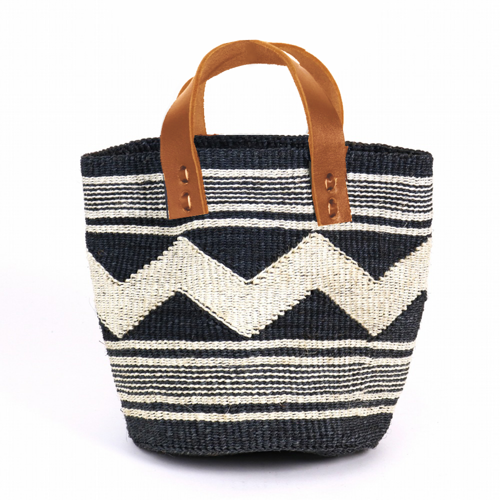 サイザル伝統柄バスケット 中 モノトーン 平革太ハンドル茶