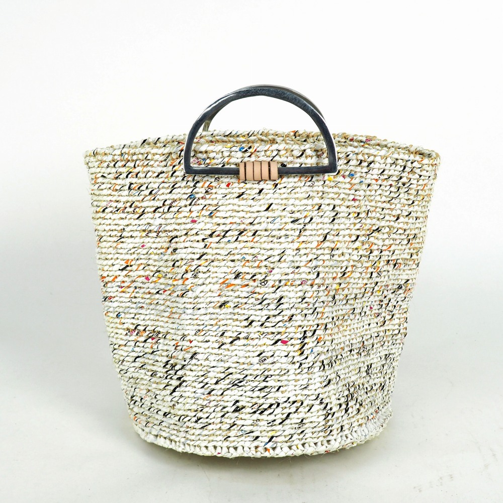 アップサイクルプラスチックサイザルかご9インチ メタルハーフムーンハンドル下弦シルバー マルチホワイト 22SS一点 @9200→7360