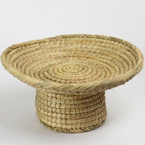 モロッコバスケット 脚付き平かご