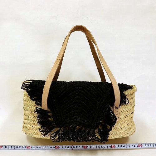 ラフィアかぶせカゴ ぽってり 牛革ショルダー 黒 20SS一点 @14000→11200円