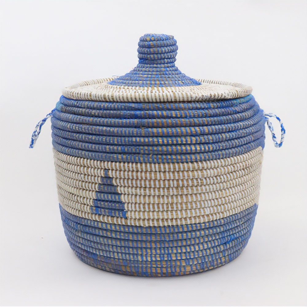 セネガルカゴ 蓋付き 三角 白青 小