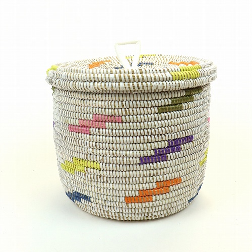 セネガル 筒型蓋付きカゴ 段々柄 白 大