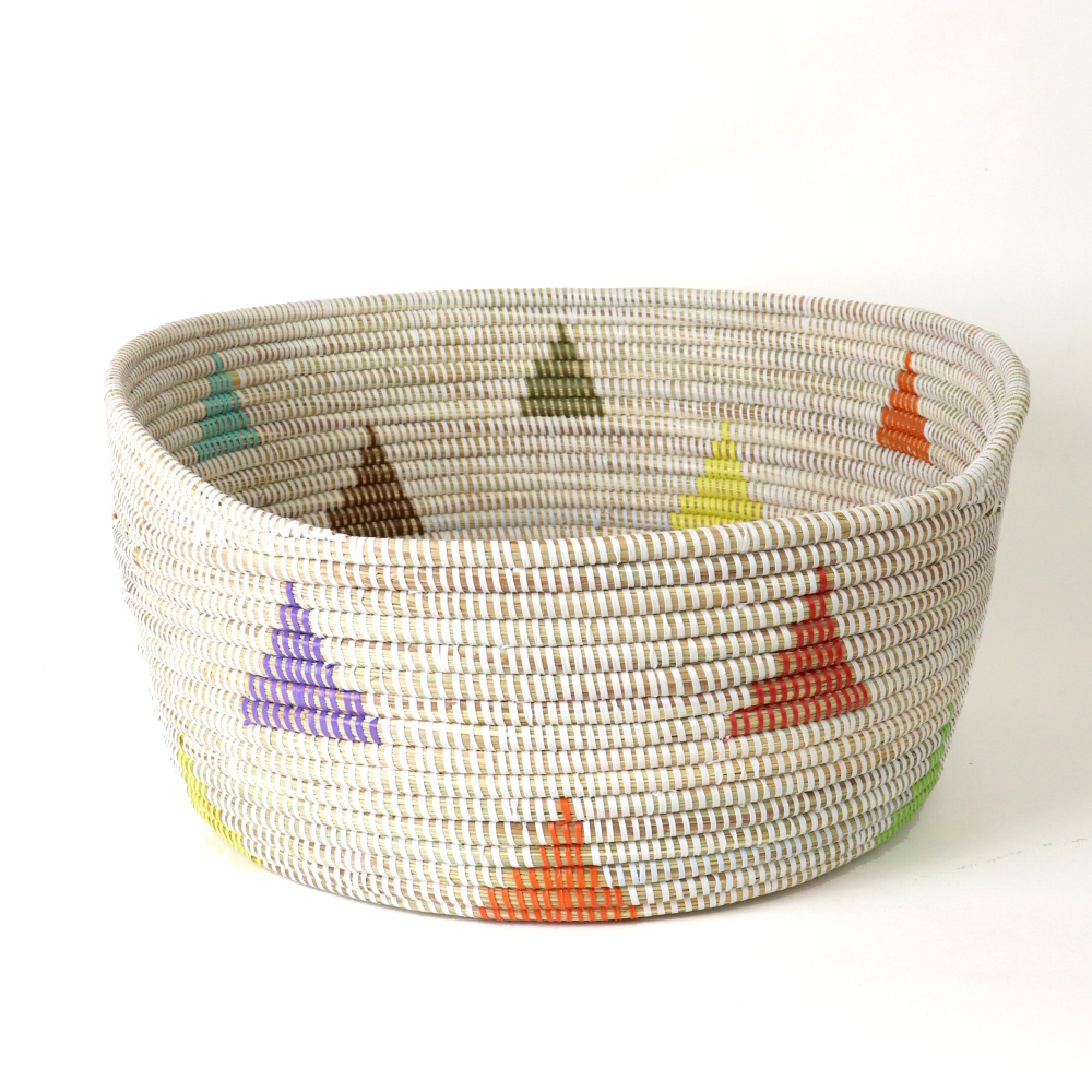 セネガル猫カゴ 白 三角マルチ