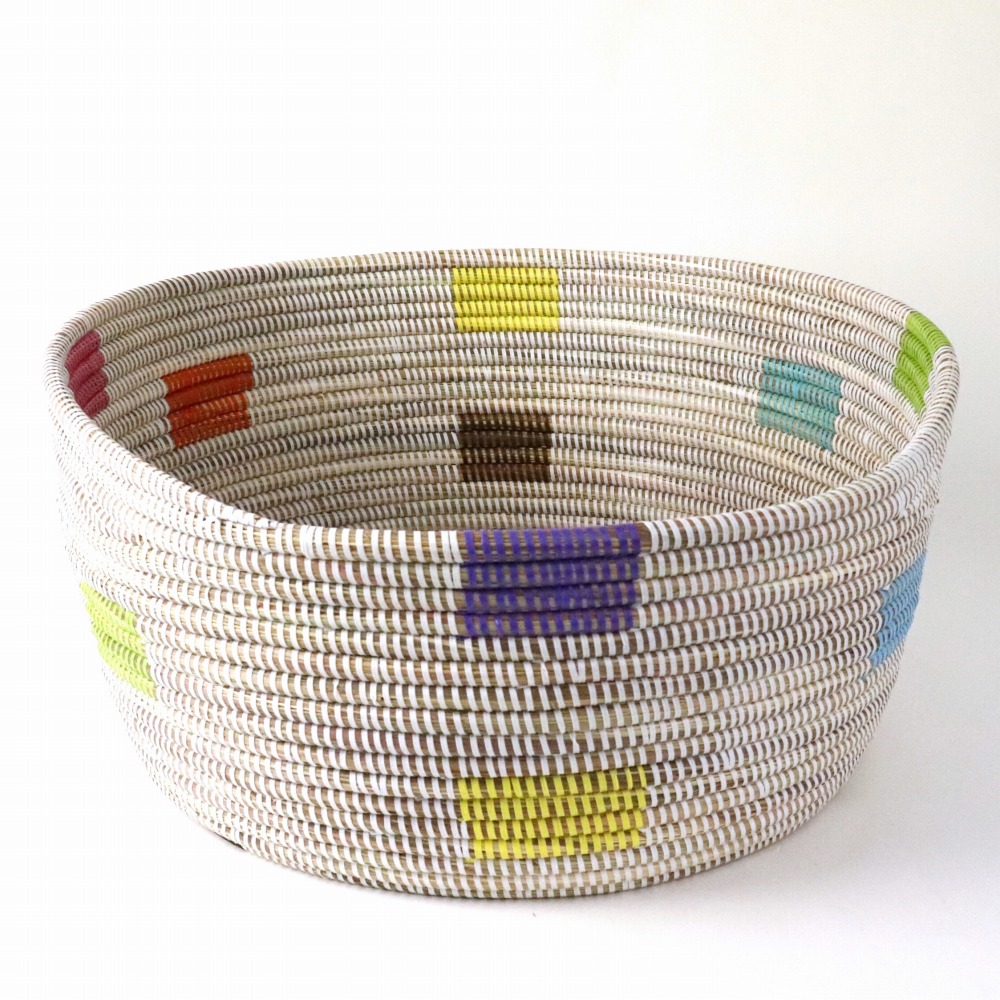 セネガル猫カゴ 白 四角マルチ 22SS一点 @9000→7200