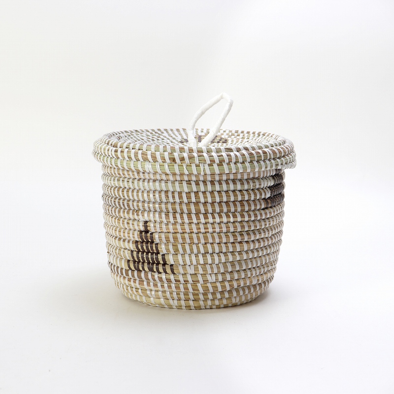 セネガル蓋付き筒カゴ 小 白 三角茶