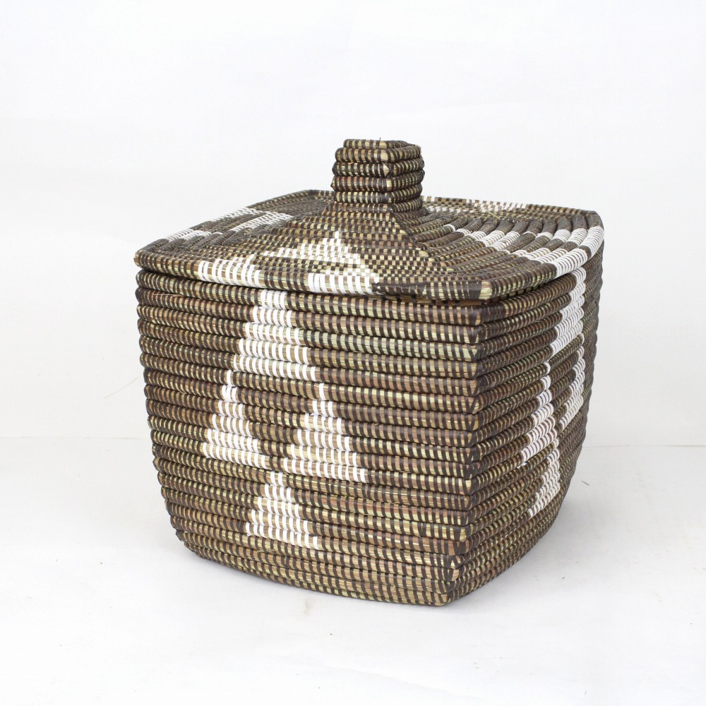 セネガル四角カゴ 三角柄 中 黒白