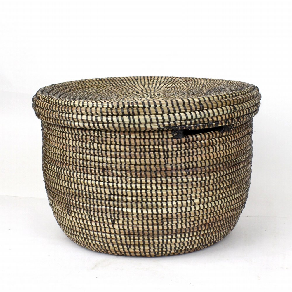 セネガル筒カゴ 蓋付き 単色 大 黒 23SS一点物 @16000→12800円