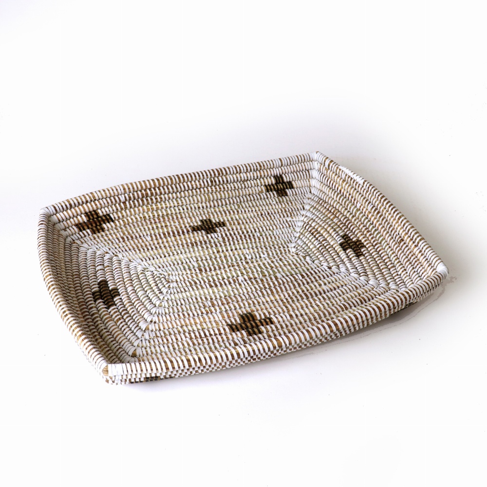 セネガル 四角トレイ 十字模様 白黒 大 24SS一点物 @5000→4000