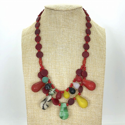 電球玉赤ビーズネックレス 一点もの