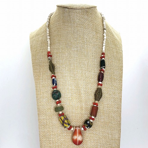 電球玉ミックスビーズネックレス 一点もの